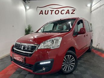  Voir détails -Peugeot Partner TEPEE 1.6 BlueHDi 100ch Active +2017 à Thiers (63)