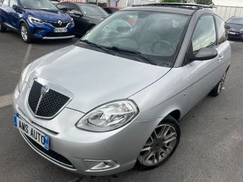  Voir détails -Lancia Ypsilon 1.3 16v 105 Multijet Sport à Riom (63)