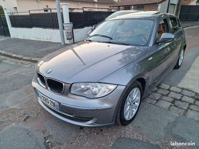 BMW Serie 1 116i essence 122ch boite automatique di Gris de 2011