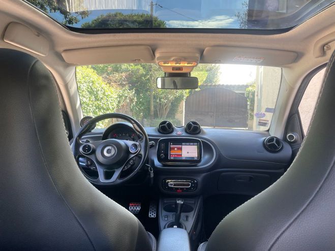 Smart Fortwo III 0.9 BRABUS XCLUSIVE Grise de 2016
