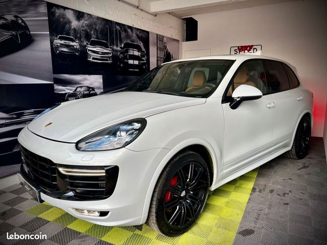 Porsche Cayenne (2) 3.6 v6 440 gts tiptronic Blanc de 2016