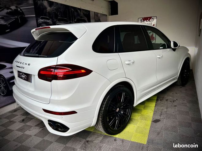 Porsche Cayenne (2) 3.6 v6 440 gts tiptronic Blanc de 2016