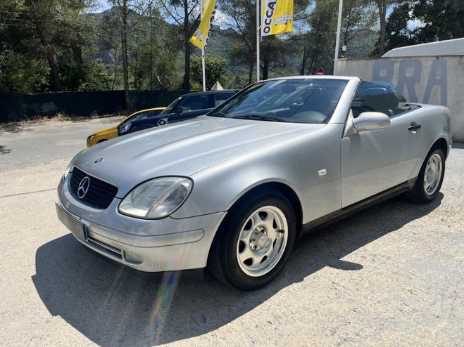 Mercedes Classe SLK CLASSE 200 COUPE - BM 170 . PHASE 1 GRIS CLAIR de 1997