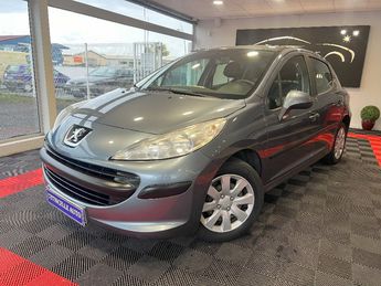 Voir détails -Peugeot 207 1.4 VTi 16V 95ch Trendy à Creuzier-le-Vieux (03)
