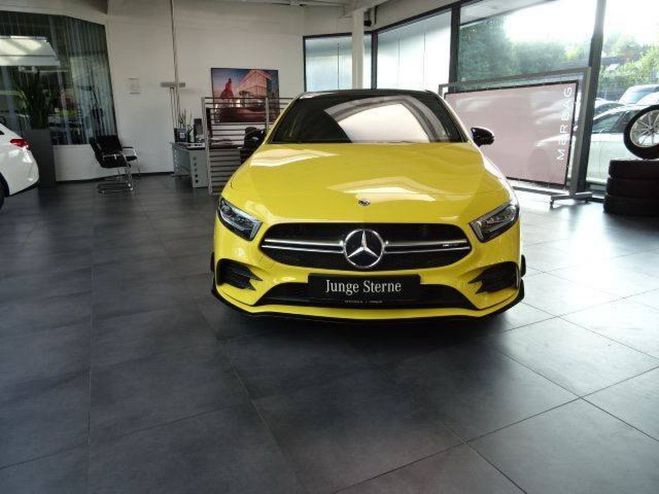 Mercedes Classe A A35 AMG 4M Night/Aero/Pano/Burmester Jaune de 2019