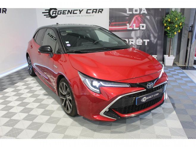 Toyota Corolla Hybride 180h - BV CVT BERLINE Collection ROUGE CLAIR de 2020