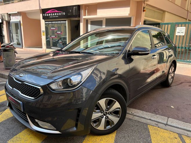 Kia Niro 1.6 GDi Hybride Rechargeable 141 ch DCT6 Gris de 2019