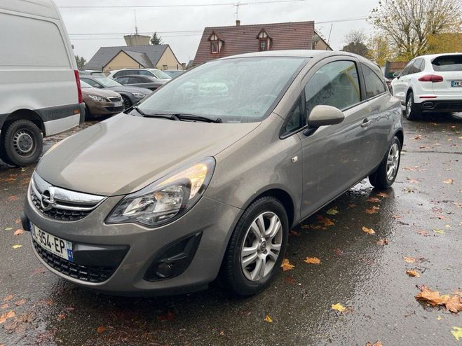 Opel Corsa 1.2 TWINPORT 85CH GRAPHITE 3P Gris C de 2014