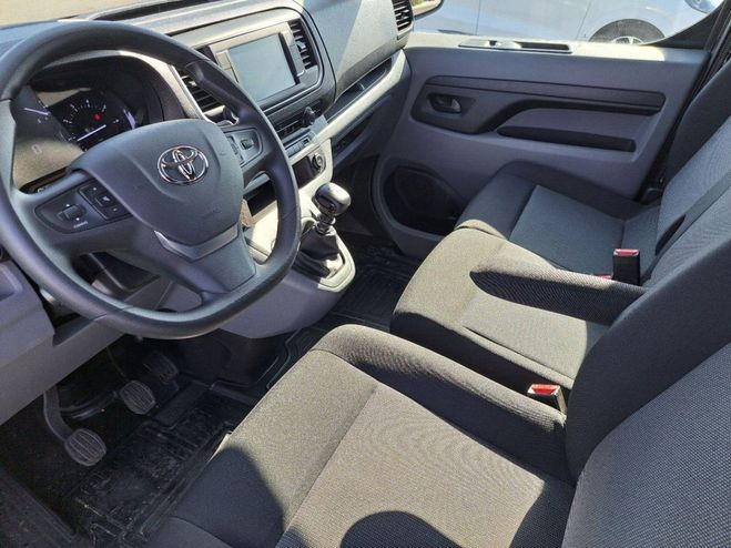 Toyota Proace FOURGON MEDIUM 1.5L 120 D-4D BUSINESS Gris Fonc de 2023