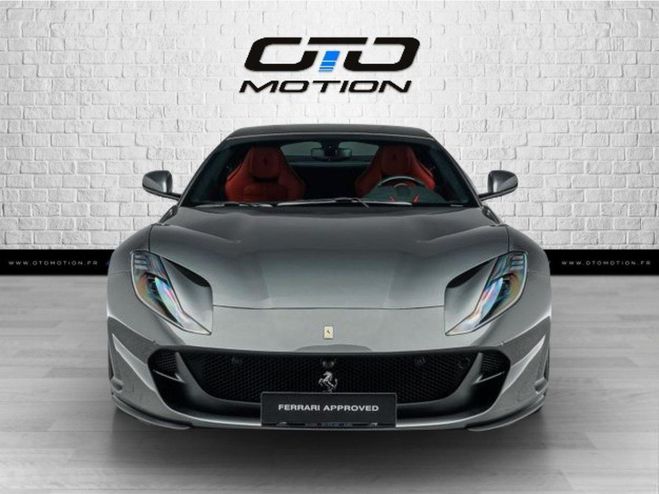 Ferrari 812 Superfast 6.5 V12 800ch Gris Silverstone de 2018