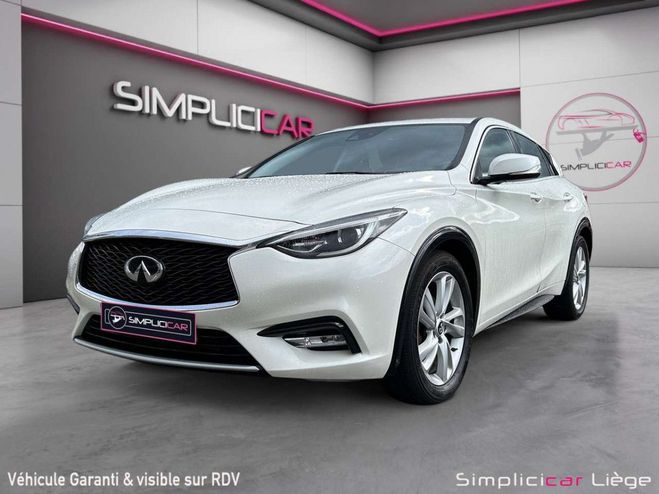 Infiniti Q30 1.5d Blanc de 