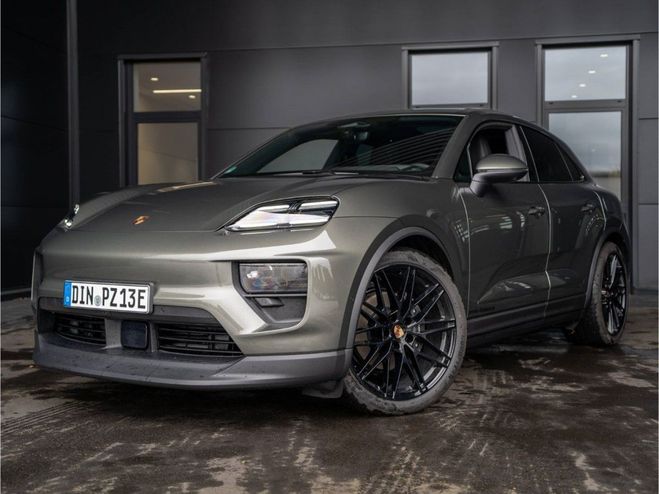 Porsche Macan Porsche Macan 4 Matrix BOSE 22 gris de 2000