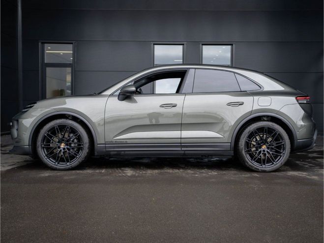 Porsche Macan Porsche Macan 4 Matrix BOSE 22 gris de 2000