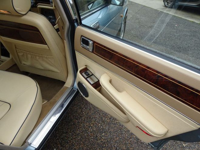 Jaguar XJ 4.0 L6 PACK BA BLANC de 1997