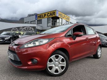  Voir détails -Ford Fiesta 1.4 16V 96CH GHIA 5P à Voreppe (38)