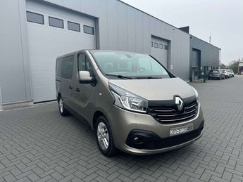  Voir détails -Renault Trafic Passenger 1.6 dCi Energy Twin Turbo Luxe à Cuesmes (70)