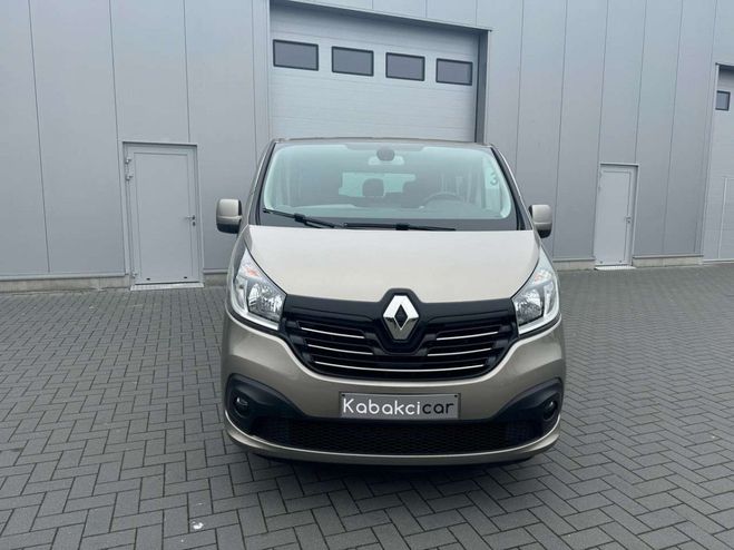 Renault Trafic Passenger 1.6 dCi Energy Twin Turbo Luxe Beige M�tallis� de 