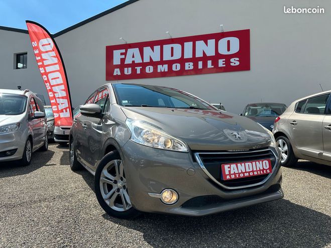 Peugeot 208 1.6 Hdi 92Ch Allure 5P Beige de 2014