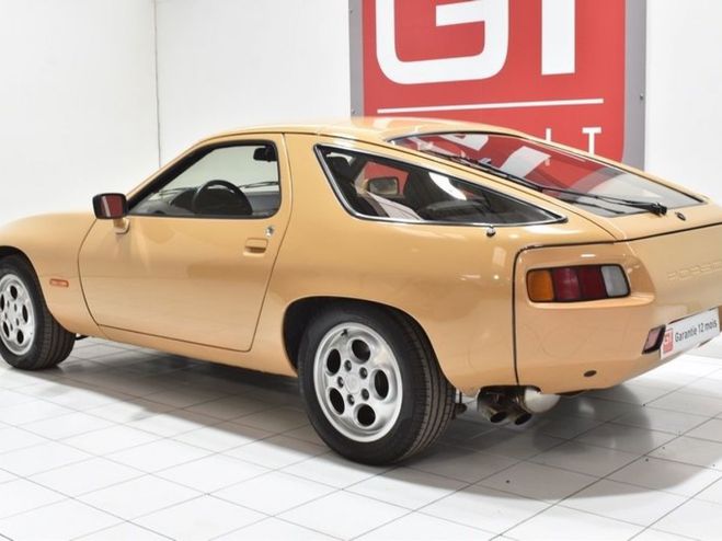 Porsche 928  Kaschmir Beige 502 de 1977