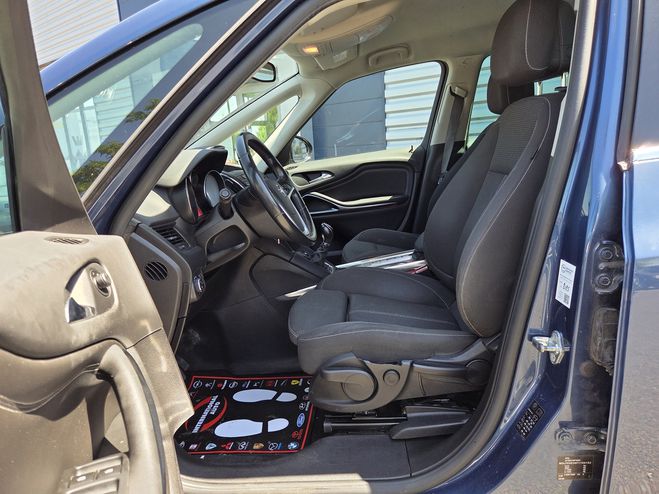 Opel Zafira 1.6 CDTI 136CH ECOFLEX COSMO PACK START/ BLEU FONCE  de 2015