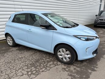  Voir détails -Renault Zoe Life charge normale R75 à Talange (57)