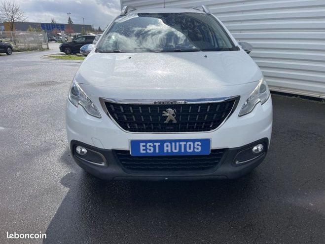 Peugeot 2008 1.2 PureTech 82ch Style Blanc de 2017