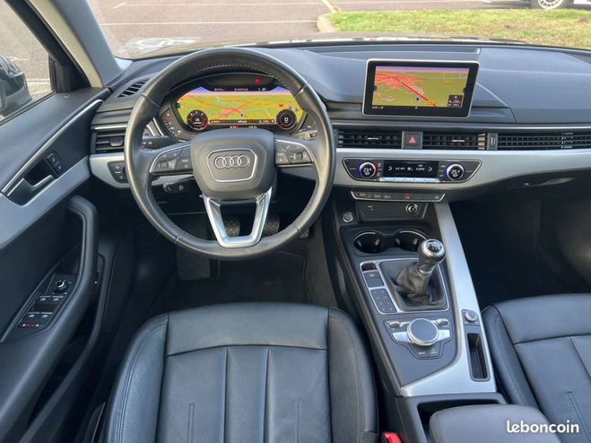 Audi A4 Avant tdi 150 cv 31284kms Noir de 2018