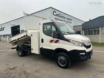  Voir détails -Iveco Daily 17490 ht 35c13 benne coffre à   La Boisse (01)