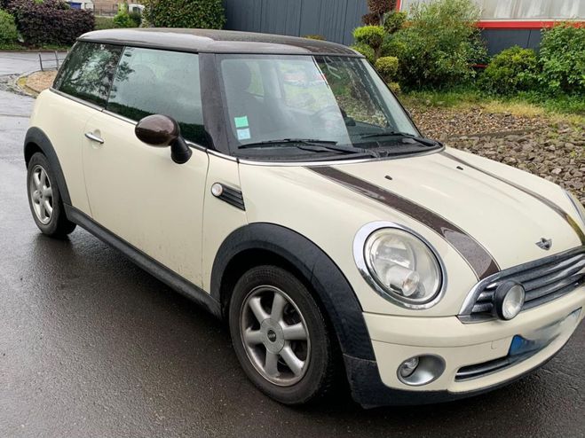 Mini One 1.4i - 75 (5 CV) 2009 Beige de 2009