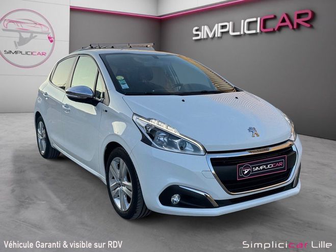 Peugeot 208 1.6 BlueHDi Style // Garantie 1 an// Blanc de 2016