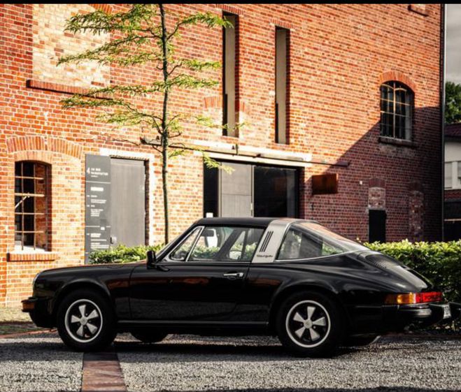 Porsche 911 Targa 2.7 S Noir de 1976