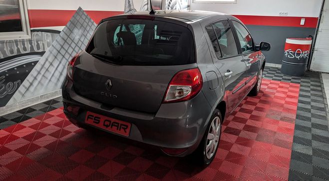 Renault Clio 3 1.2 100ch Dynamique  de 2009