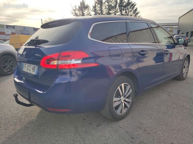 Peugeot 308 SW 1.2 puretech 130 eat8 allure, attelag Autre de 2019