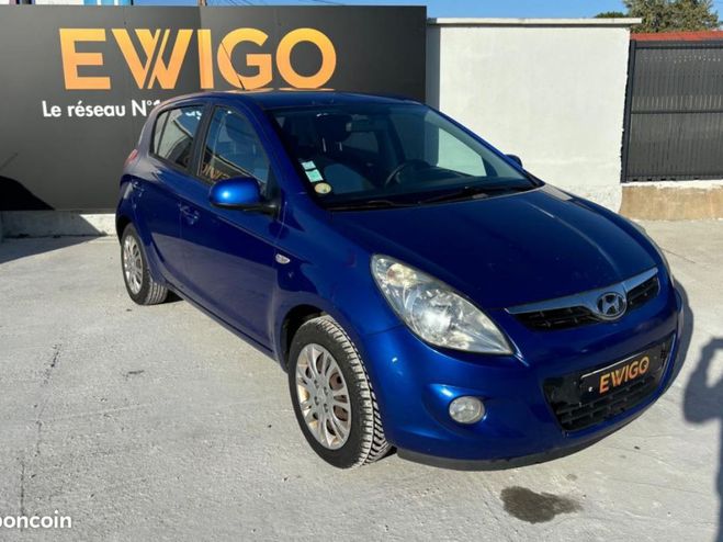 Hyundai I20 1.4 CRDI 90 ch PACK COLOR CONFORT Bleu de 2009