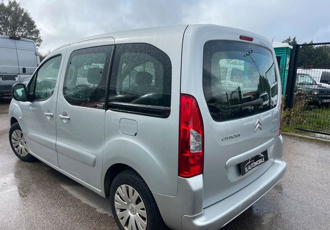 Citroen Berlingo Multispace 1.6 essence 100cv 5places  de 2012