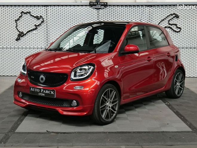 Smart Forfour Tres  109ch bva brabus xclusive toit pan Rouge de 2016