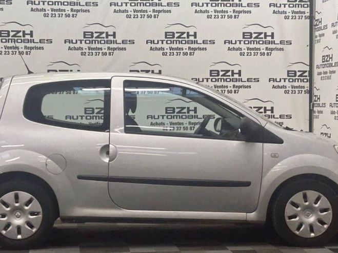 Renault Twingo II 1.2 16V 75CH EXPRESSION Gris de 2009