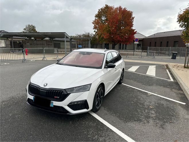 Skoda Octavia Combi Skoda Octavia Combi 2.0 TDI 200ch  Blanc de 2022