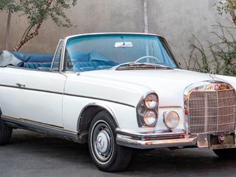  Voir détails -Mercedes 300 300SE CABRIOLET à  Le Havre (76)