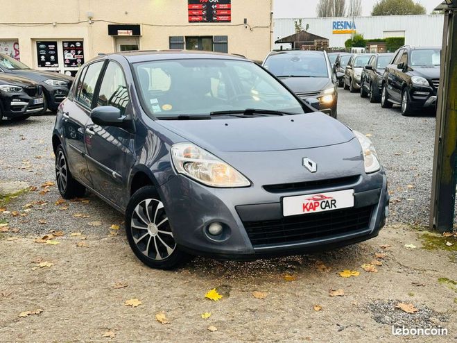 Renault Clio 1.5 dCi Expression Clim Garantie 6 mois Gris de 2010