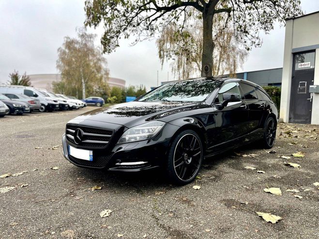 Mercedes Classe CLS II (W218) 350 BlueTEC Sportline 4Matic 7 NOIR de 2014