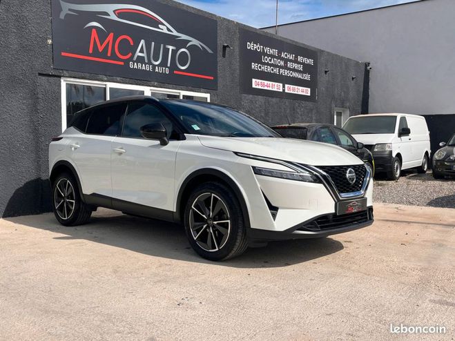 Nissan Qashqai III (J12) 1.3 DIG-T 16V MHEV 2WD S&S 140 Blanc de 2022