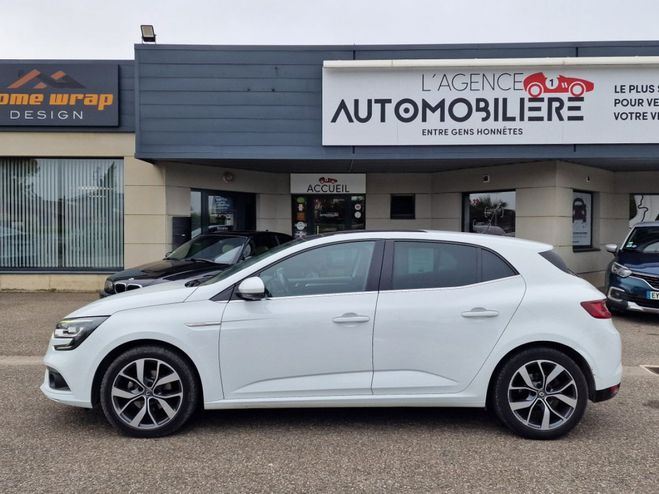 Renault Megane IV 1.2 TCe 16V 130 ch INTENS - toit ouvr Blanc de 2017