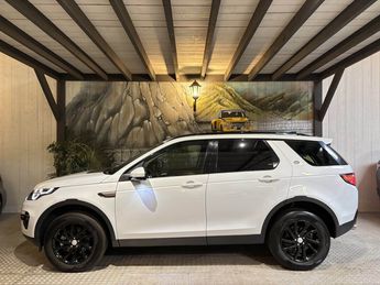  Voir détails -Land rover Discovery Sport 2.0 TDI 180 CV SE BVA 7 PLACES à Charentilly (37)