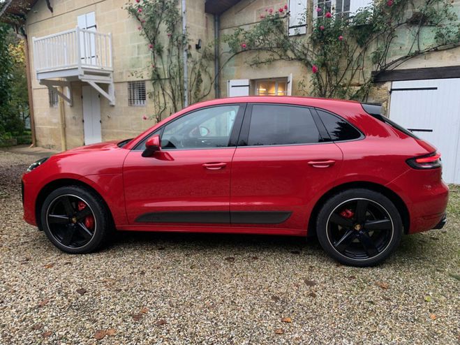 Porsche Macan GTS 1 main Rouge Carmin de 2020