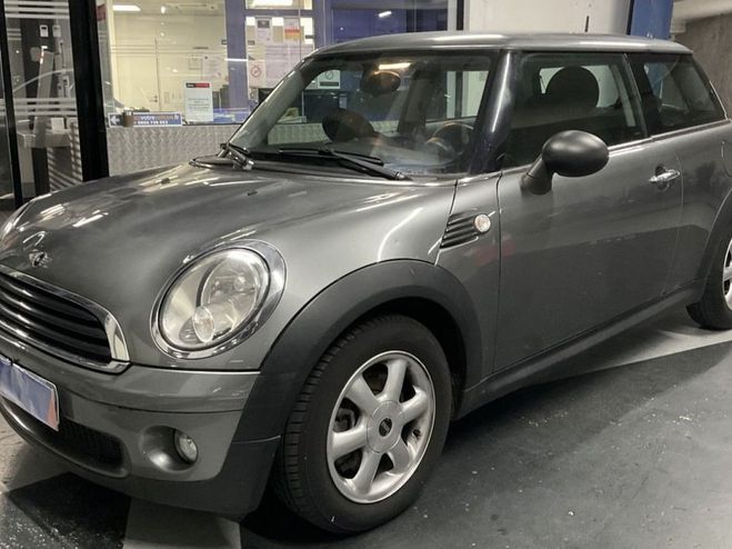 Mini One II R56 1.4 i 75 Cv 52 700 Kms ORIGINE FR Gris de 2009