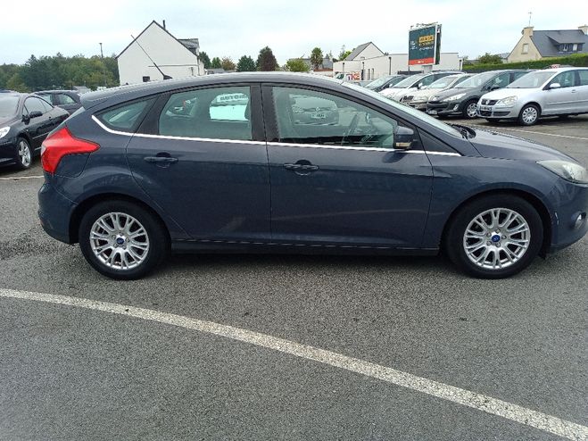 Ford Focus  1.6 TDCi 95  Trend  GRIS de 2011