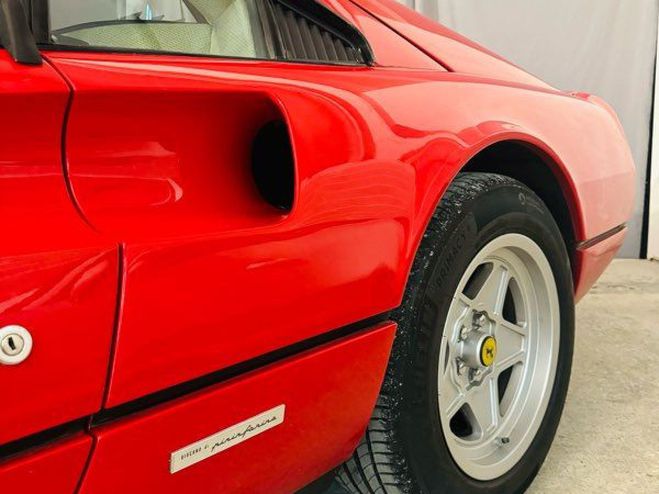 Ferrari 308 GTB I ex adnan kashoggi Rouge de 1981