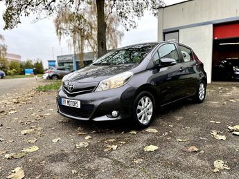  Voir détails -Toyota Yaris III 69 VVT-i Dynamic 5p à Eckbolsheim (67)