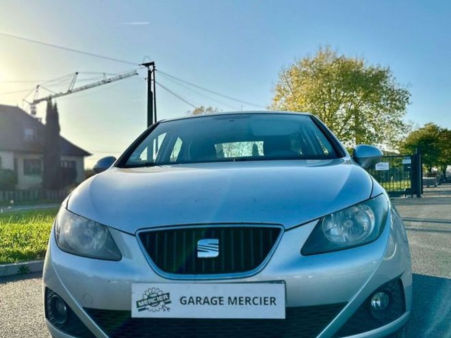 Seat Ibiza IV Ph.1 1.6 TDI 90ch STYLE COPA Gris de 2011